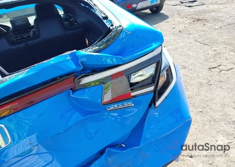 2024 Honda Civic Sport Touring z USA, uszkodzony, nr VIN 19XFL1H82RE028663